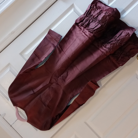 Vintage satin dress - Picture 1 of 3